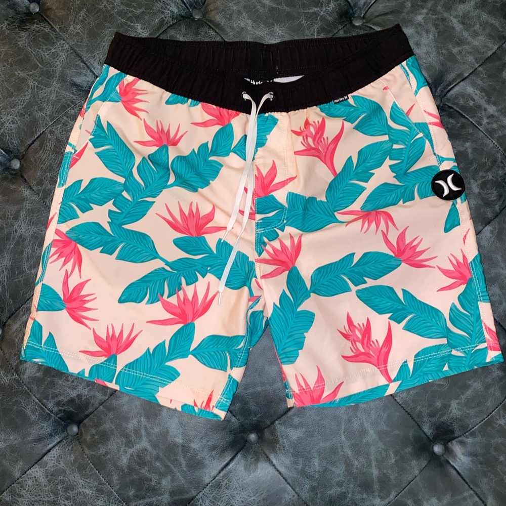 Hurley Boardshorts. Size S.